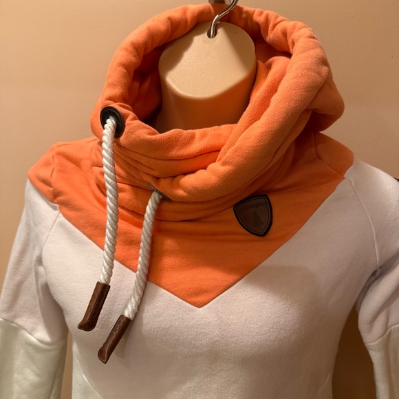 Wanakome Tops - Wanakome Orange and White Funnel Neck Pullover Sweater